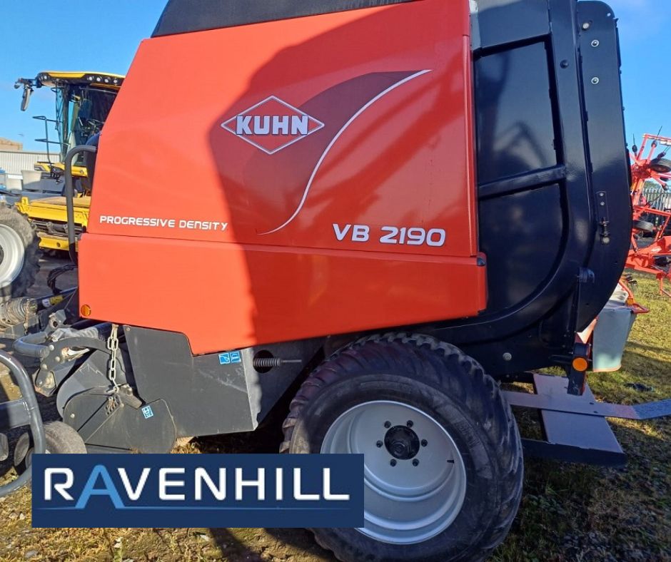 VB2190 KUHN OPTIFEED BALER