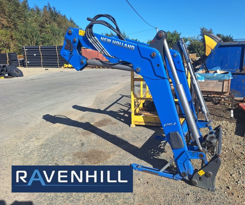 675LA NEW HOLLAND LOADER