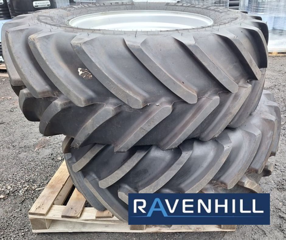 540/65R30 WHEELS/TYRES SWB