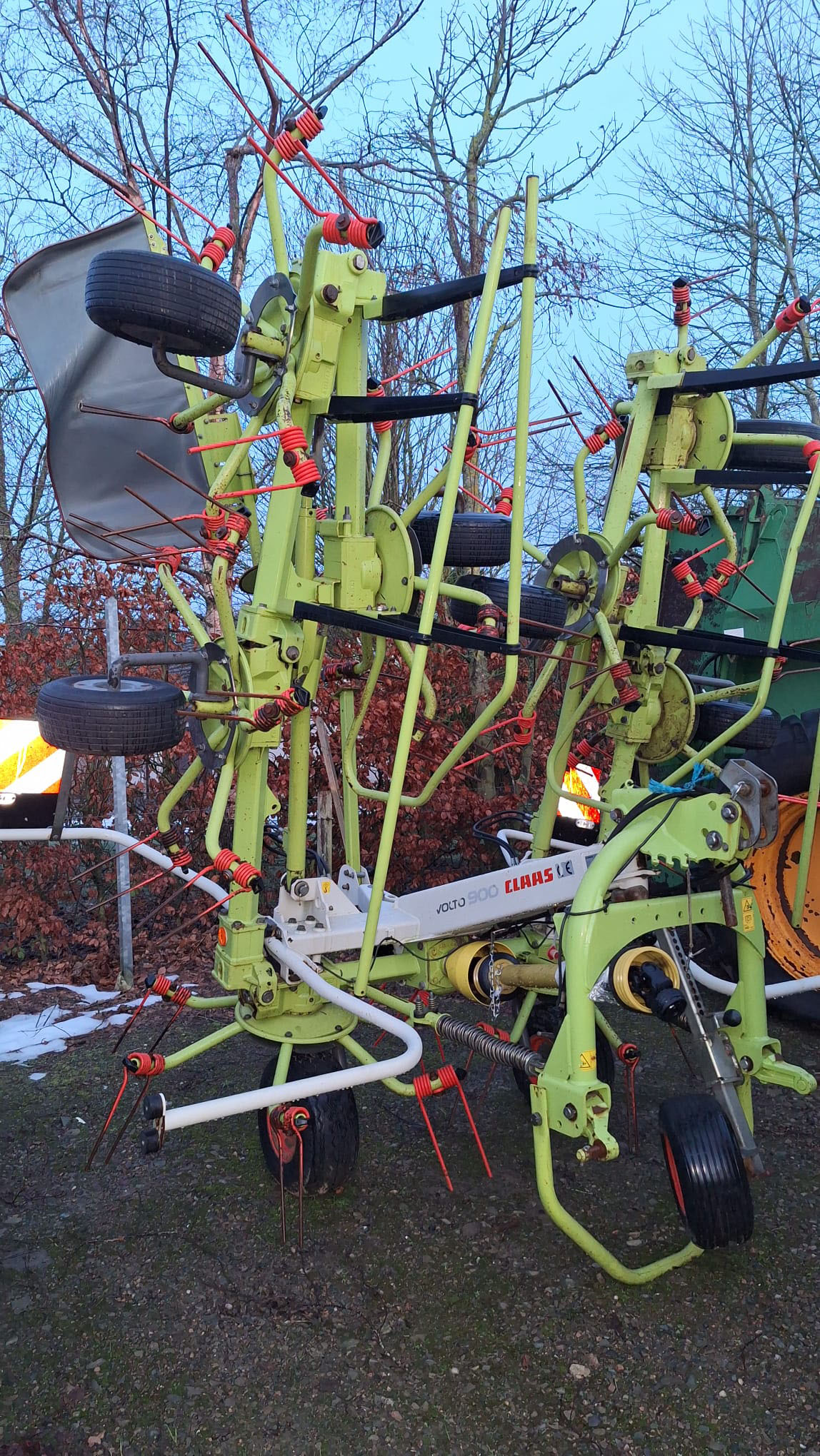 VORTO 900 CLAAS TEDDER