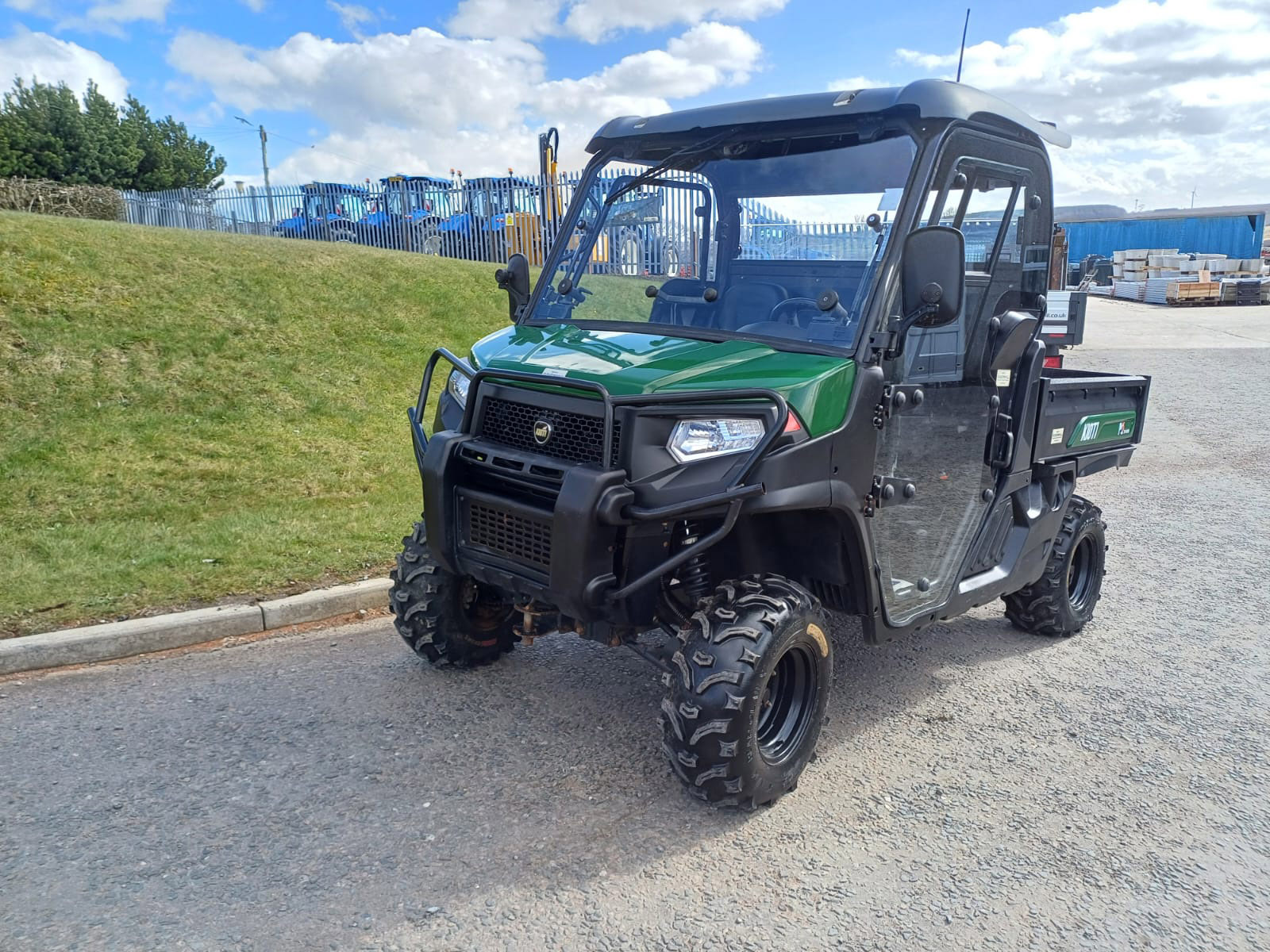 K9 2400 KIOTI UTV