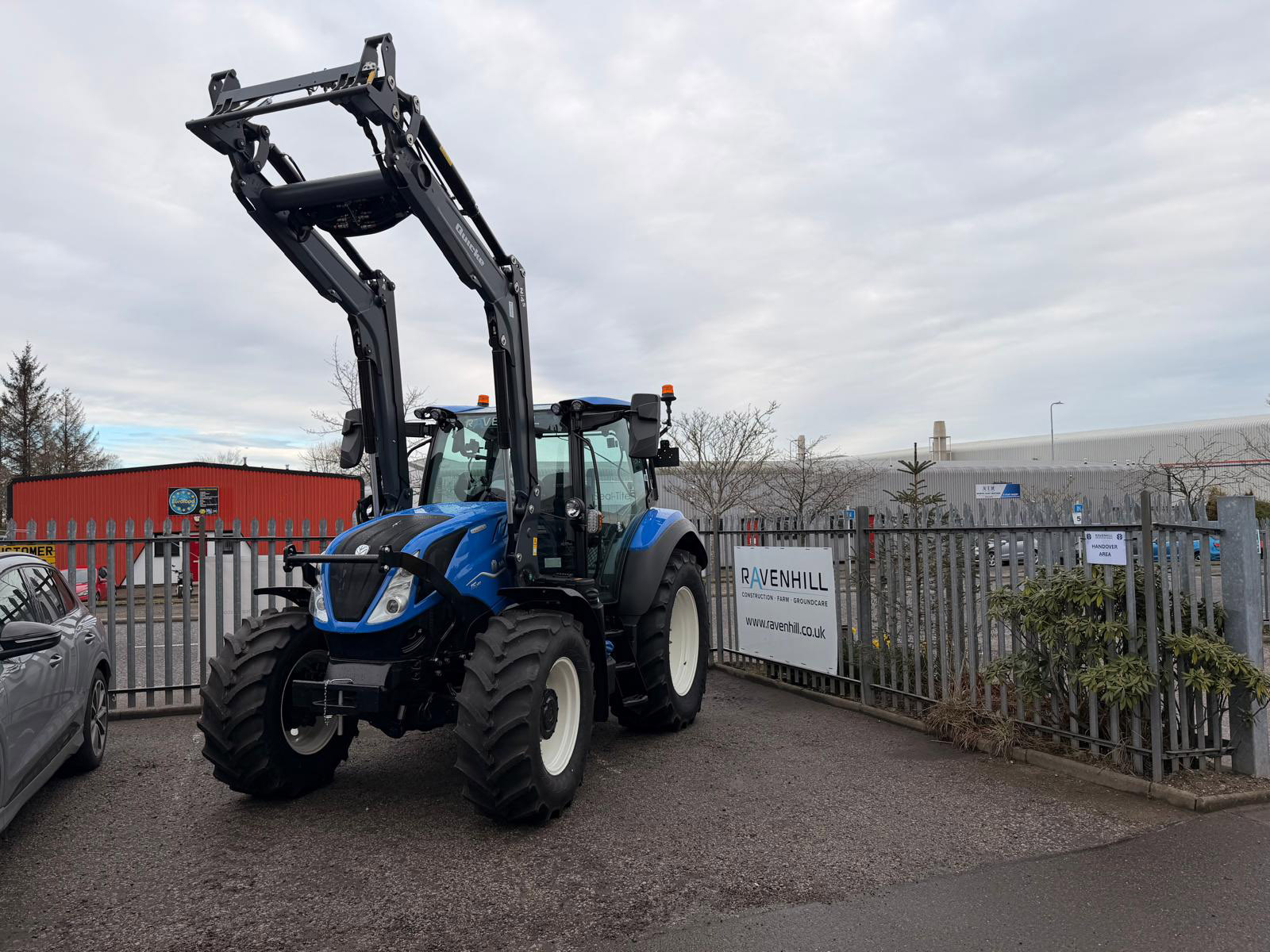 T5.140 NH DYNAMIC COMMAND