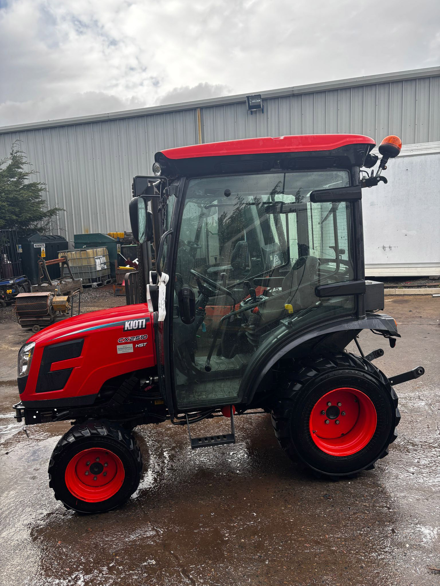 CX2510 CH-EU KIOTI TRACTOR