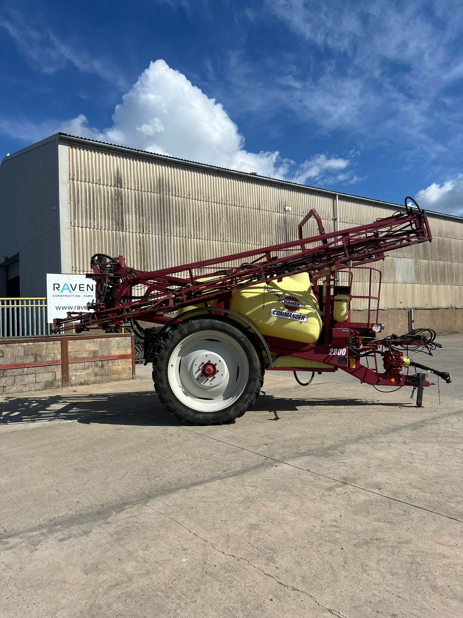 COMMANDER 24M HARDI SPRAYER
