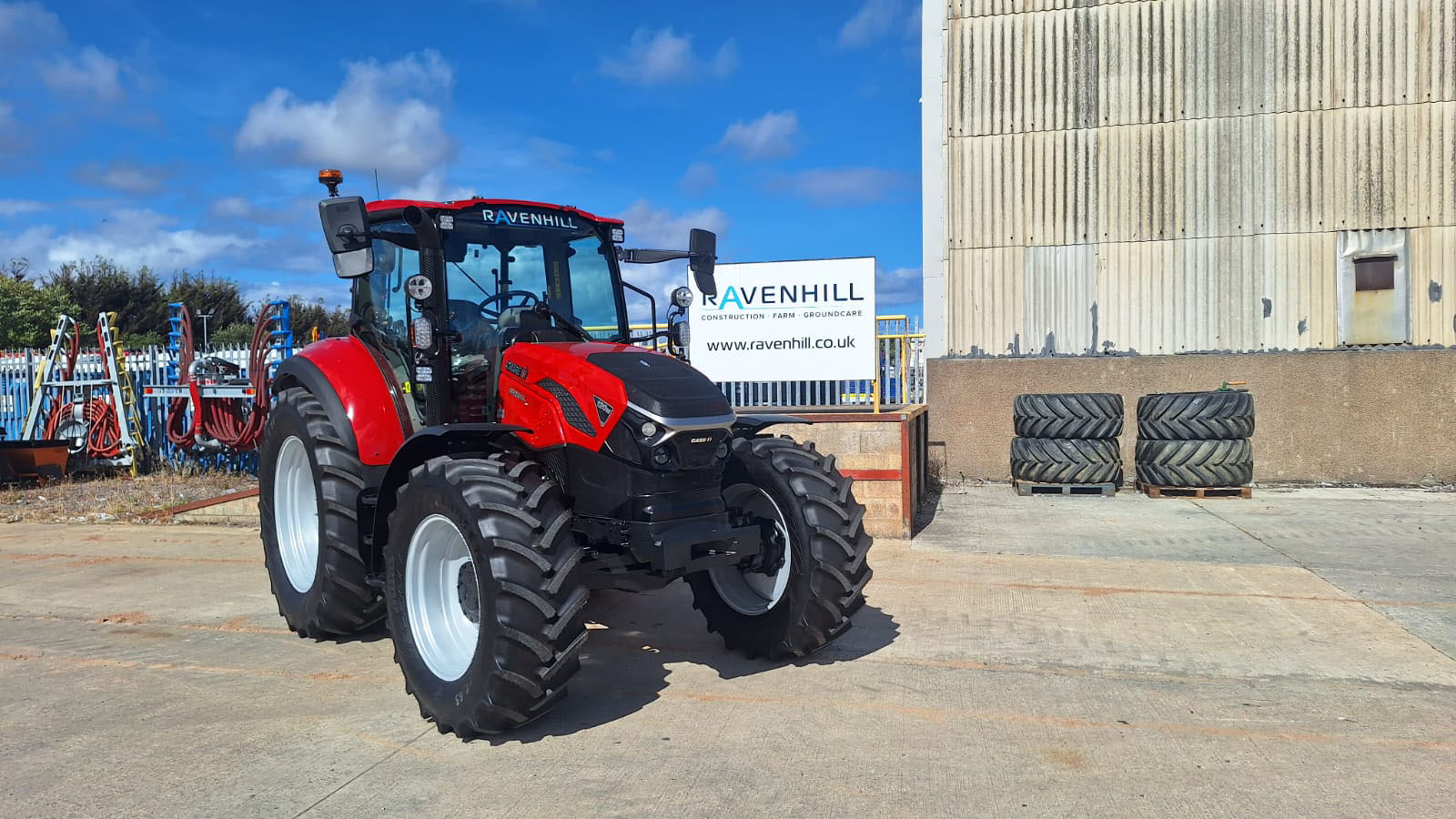 FARMALL 120M CASE TRACTOR