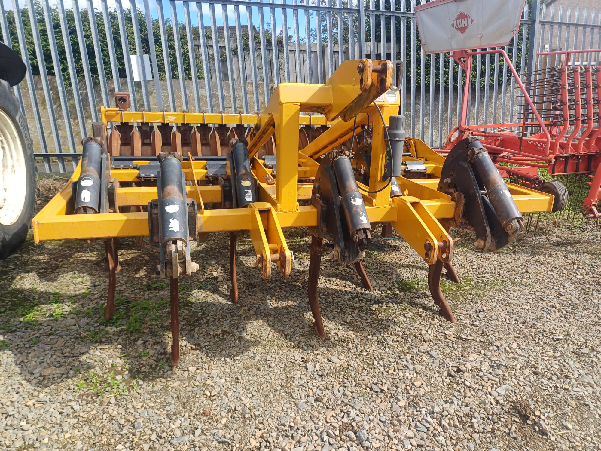 MCCONNEL DISCAERATOR 3000